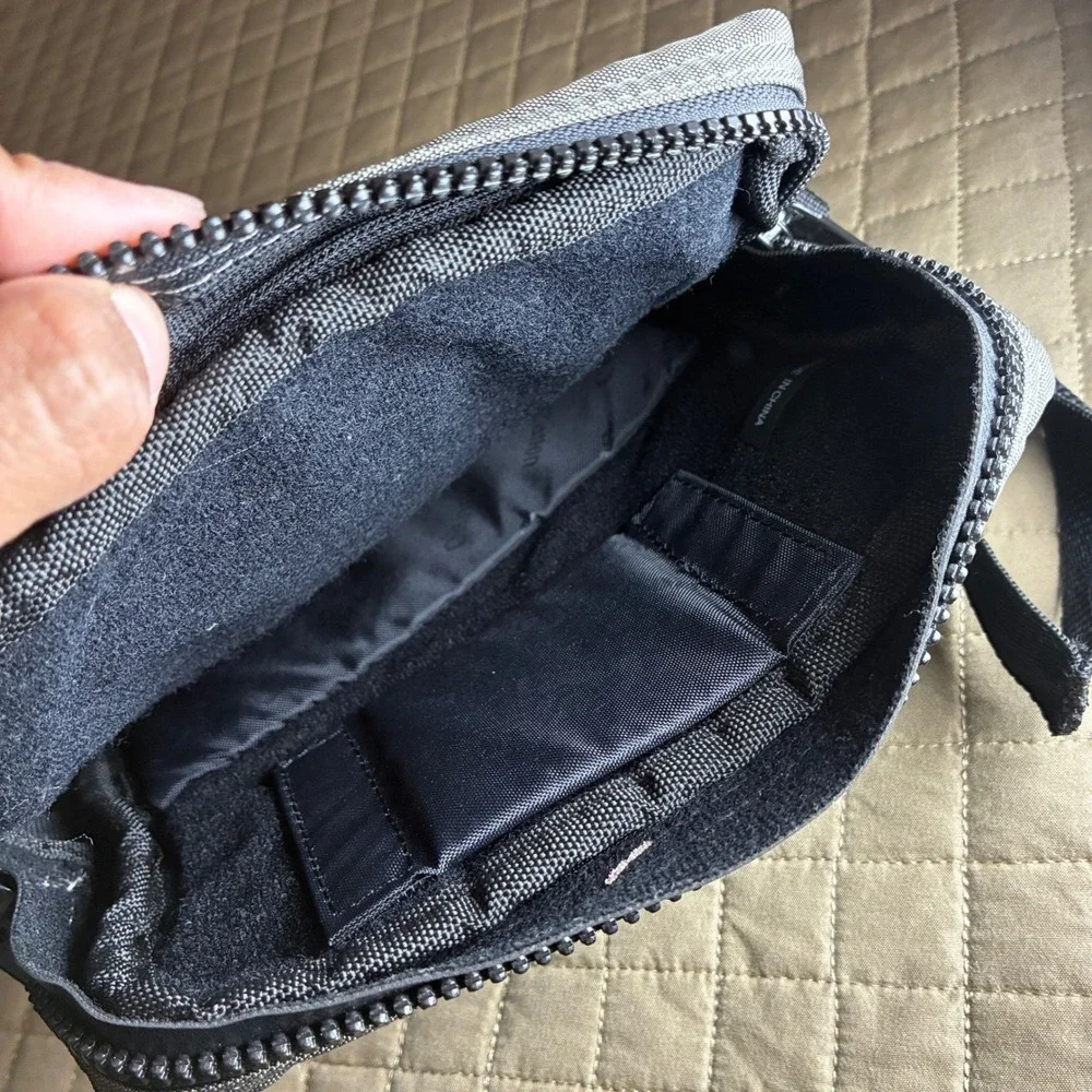 Canon‎ PowerShot Camera Bag Charcoal Gray Nylon Crossbody Shoulder Tech Case
